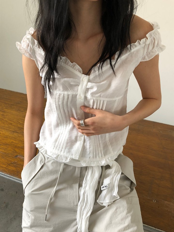 Ore - Korean Women Fashion - #pursuepretty - Roe Pintuck Blouse - 2
