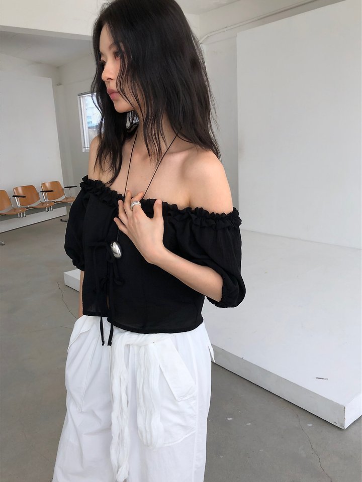 Ore - Korean Women Fashion - #shopsmall - Pine Off-Shoulder Blouse - 2