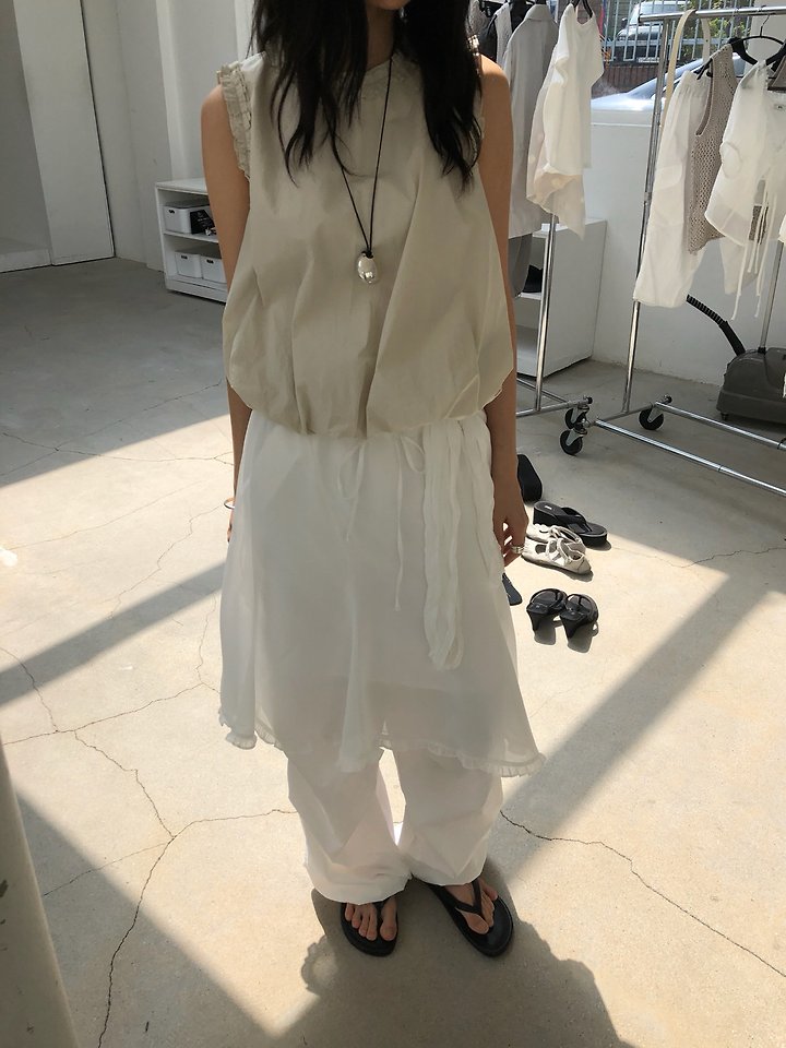 Ore - Korean Women Fashion - #thatsdarling - Balloon Frill Blouse