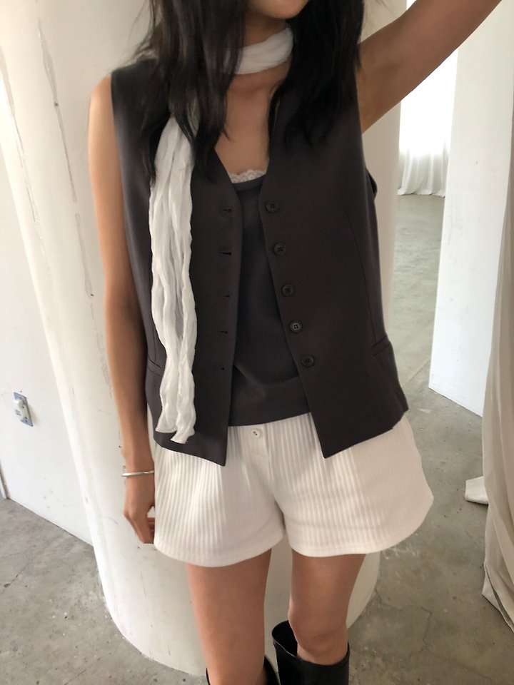 Ore - Korean Women Fashion - #vintagekidsstyle - Bebe Shorts - 11