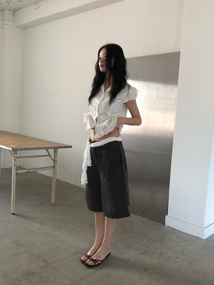Ore - Korean Women Fashion - #vintagekidsstyle - River Bermuda Pants - 2