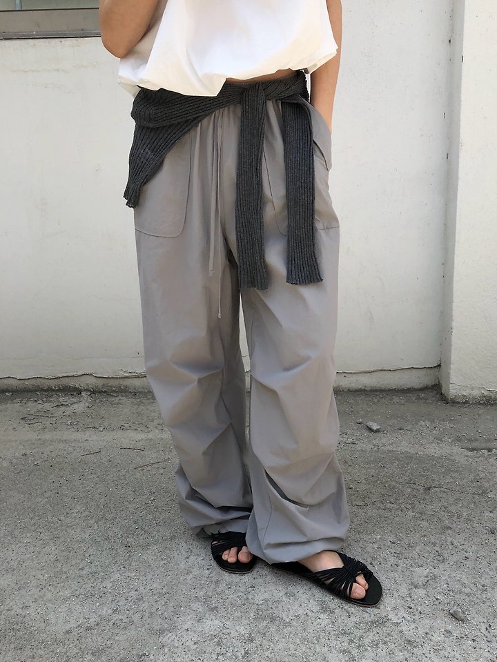 Ore - Korean Women Fashion - #womensfashion - Balloon Frill Blouse - 12