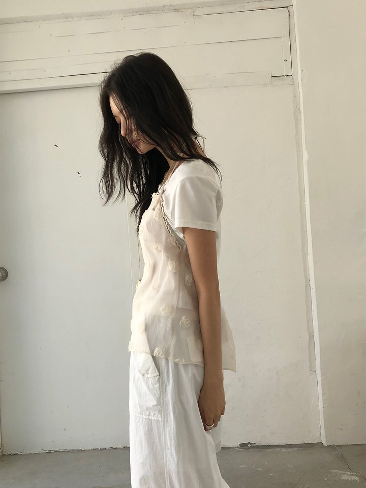 Ore - Korean Women Fashion - #womensfashion - Flower Top - 11