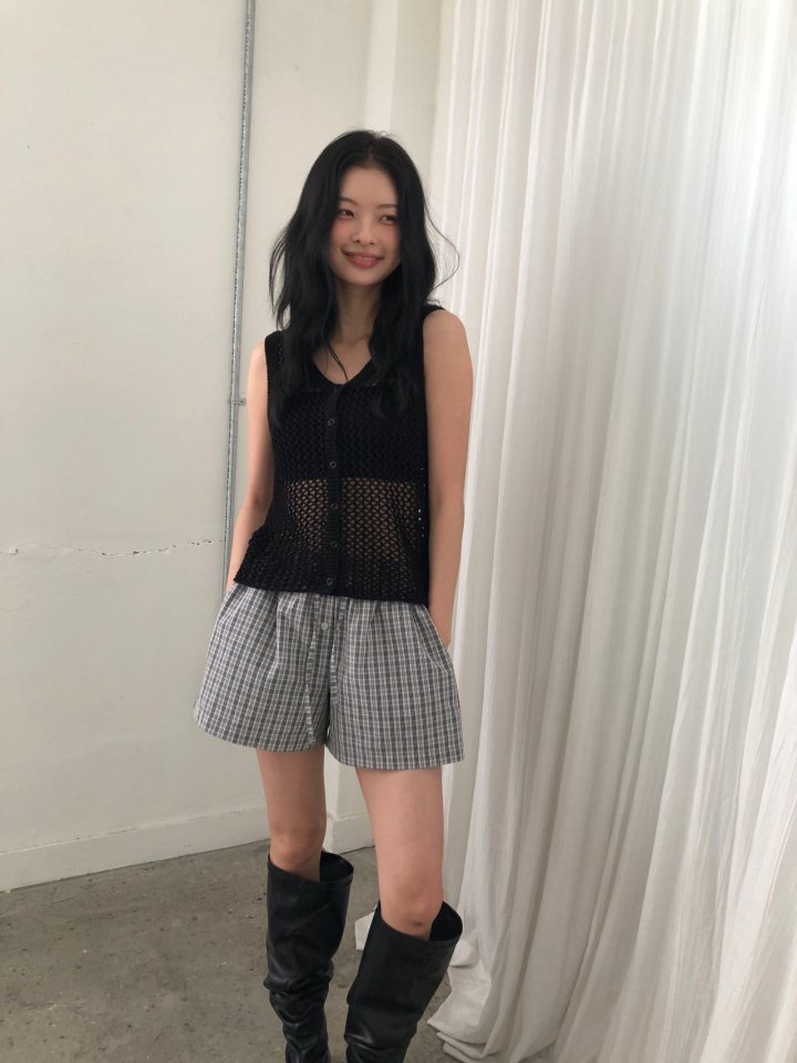 Ore - Korean Women Fashion - #momslook - Check Shorts - 4