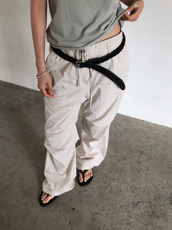 Ore - Korean Women Fashion - #womensfashion - Bonnie Tuck Cargo Pants - 10