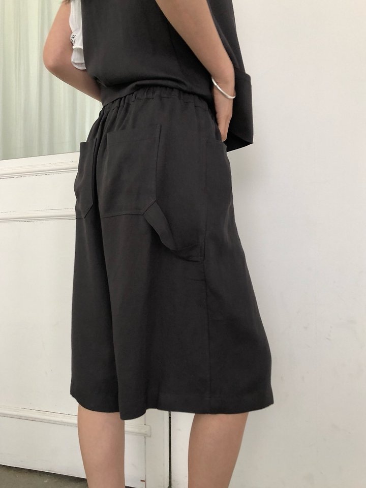 Ore - Korean Women Fashion - #momslook - Linen Carpenter Pants - 4