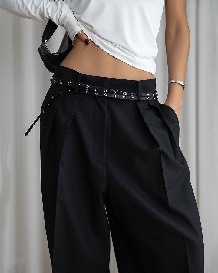 Paper Moon - Korean Women Fashion - #momslook - Summer Wool Low-Waist Trousers - 3