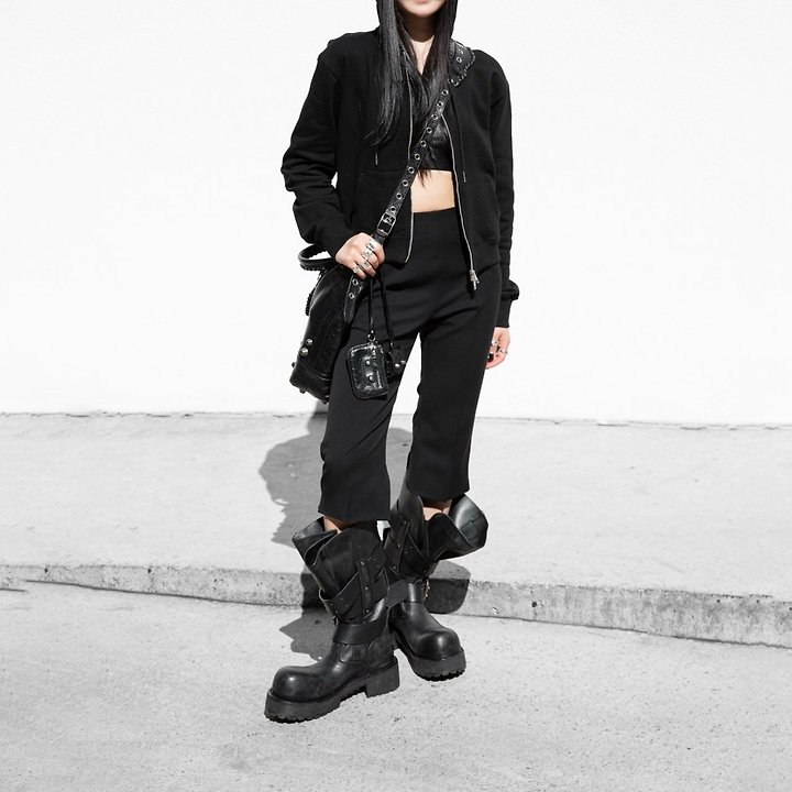 Paper Moon - Korean Women Fashion - #womensfashion - Crease-Line Slit Midi Pants - 4