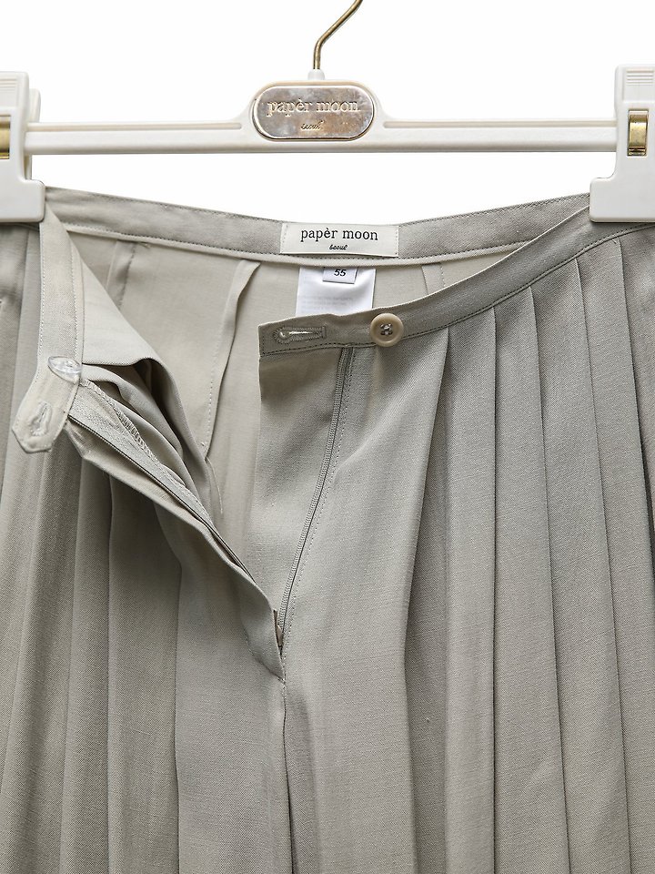 Paper Moon - Korean Women Fashion - #pursuepretty - Bamboo Pleated Pintuck Wide Trousers - 11