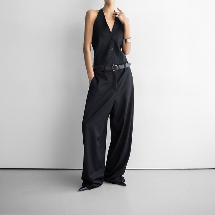 Paper Moon - Korean Women Fashion - #restrostyle - Back-Open Tailored Halter Neck Vest - 3
