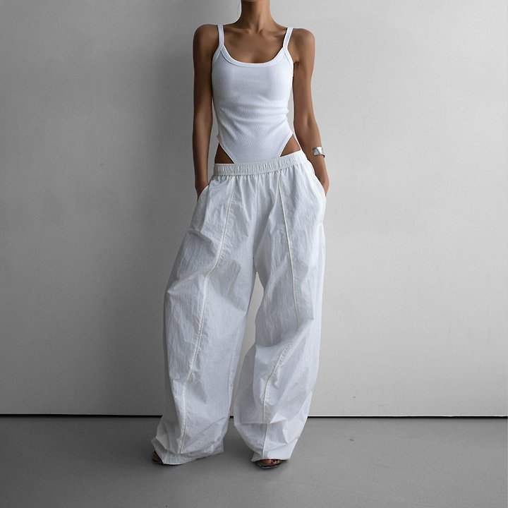 Paper Moon - Korean Women Fashion - #romanticstyle - Sleeveless Open-Back Bodysuit - 2