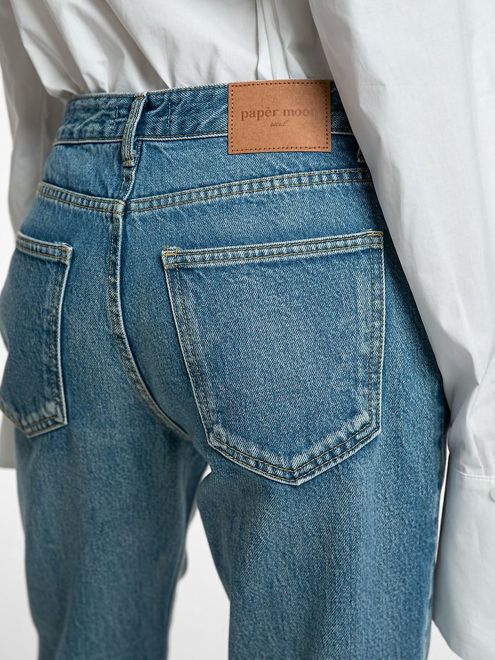Paper Moon - Korean Women Fashion - #womensfashion - Classic Flared Denim Jeans - 3