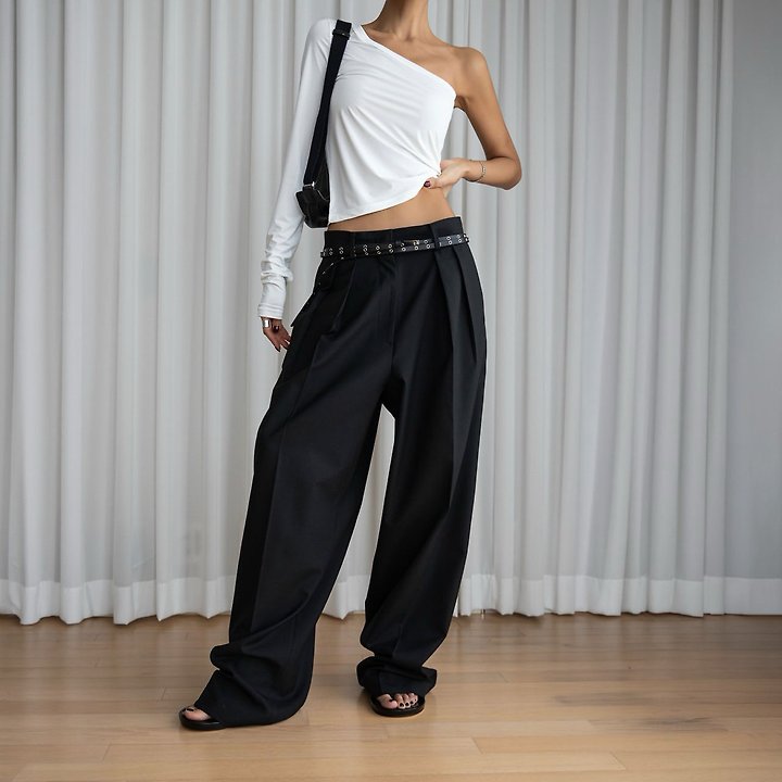 Paper Moon - Korean Women Fashion - #womensfashion - One-Shoulder Diagonal Line Long-Sleeve Top - 3