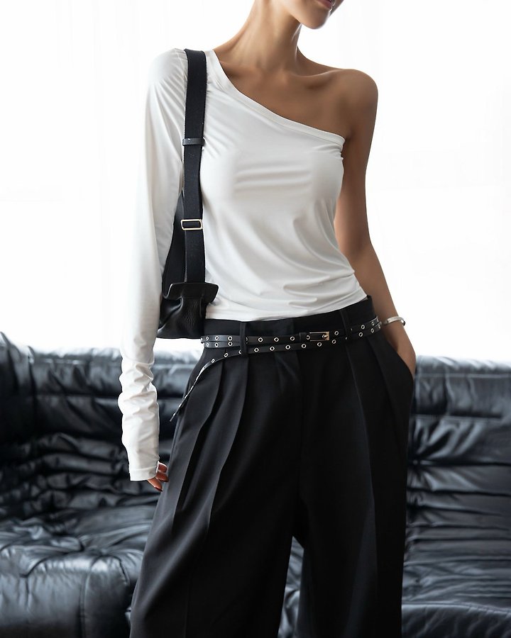 Paper Moon - Korean Women Fashion - #womensfashion - One-Shoulder Diagonal Line Long-Sleeve Top - 5