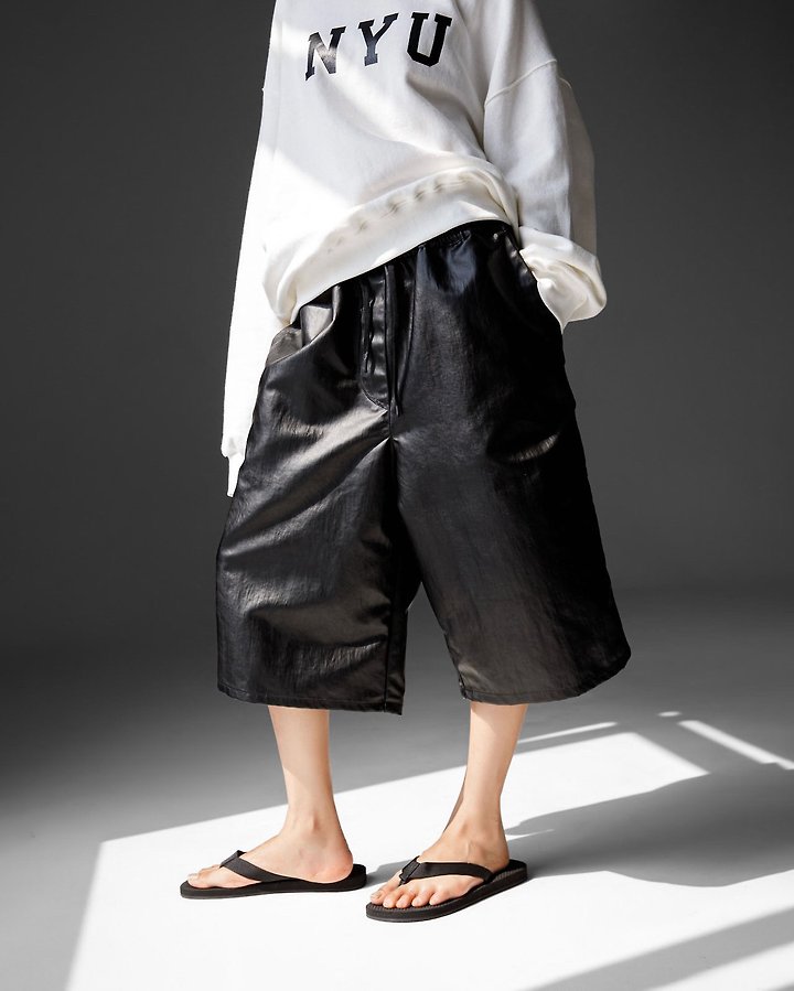 Paper Moon - Korean Women Fashion - #momslook - Tech Bermuda Shorts - 4