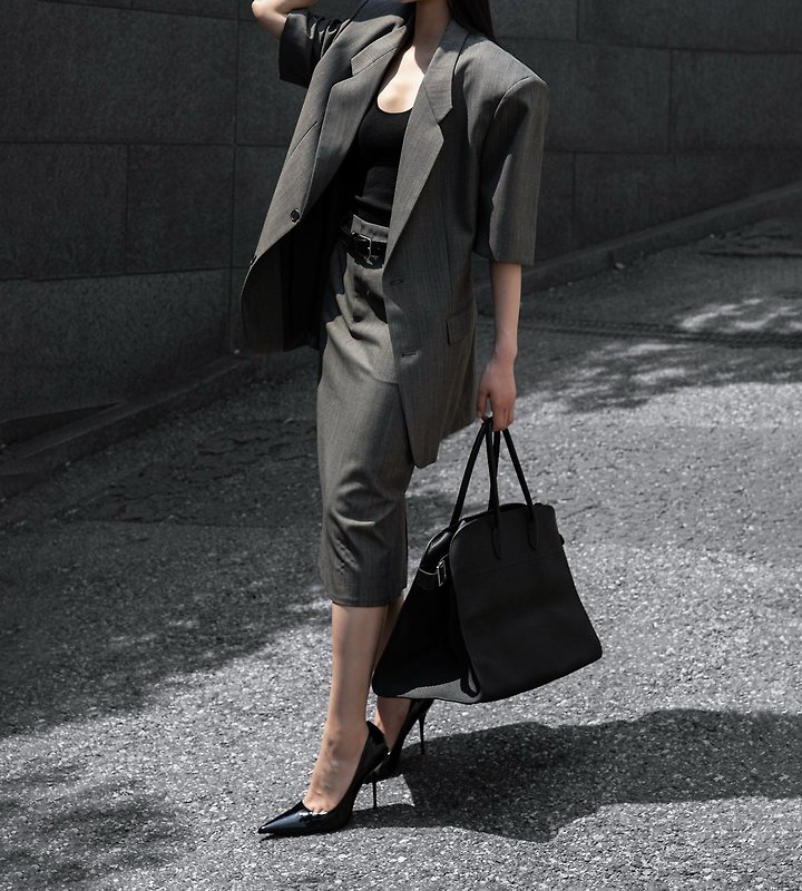 Paper Moon - Korean Women Fashion - #momslook - Half-Sleeve Summer Wool Blazer - 4