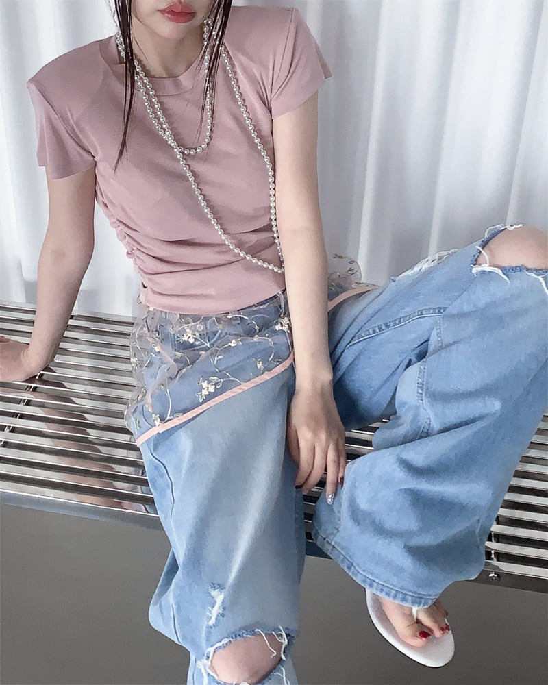 Person - Korean Women Fashion - #momslook - Shirring Padded Short-Sleeve Tee - 7
