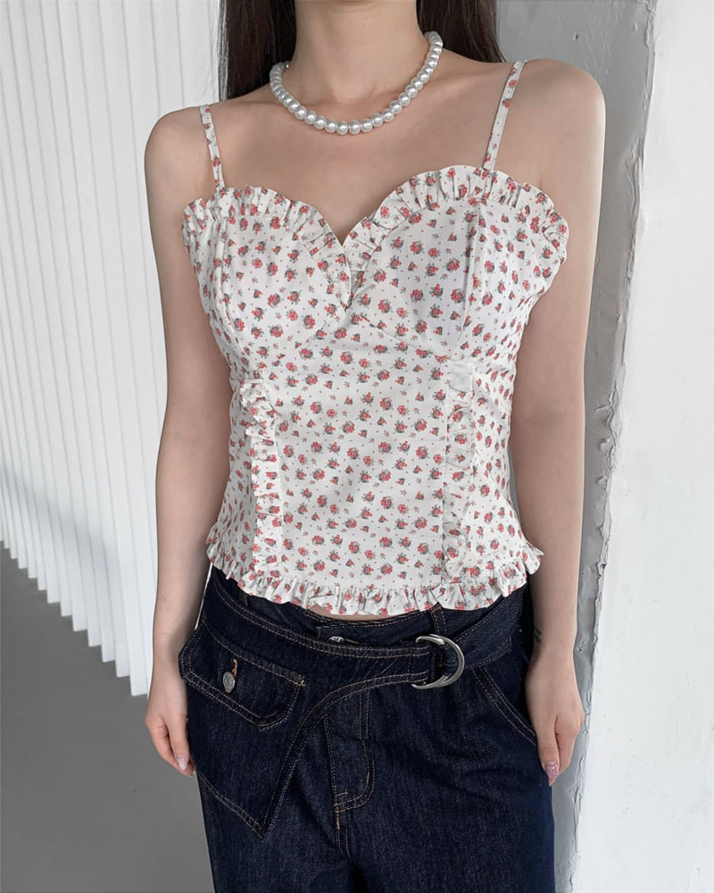 Person - Korean Women Fashion - #momslook - Floral Sleeveless Top - 5