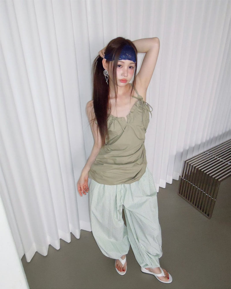 Person - Korean Women Fashion - #momslook - Pintuck Balloon Pants - 5