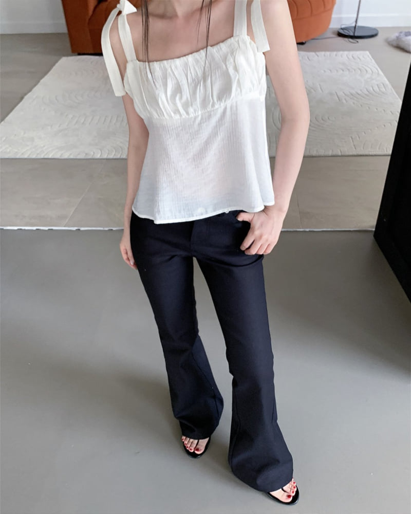 Person - Korean Women Fashion - #momslook - Shirring Volume Sleeveless Blouse - 8