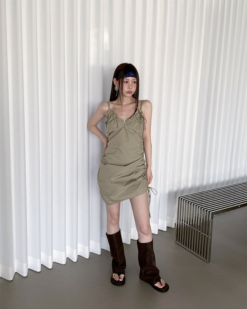 Person - Korean Women Fashion - #momslook - Mimi Shirring One-piece - 7
