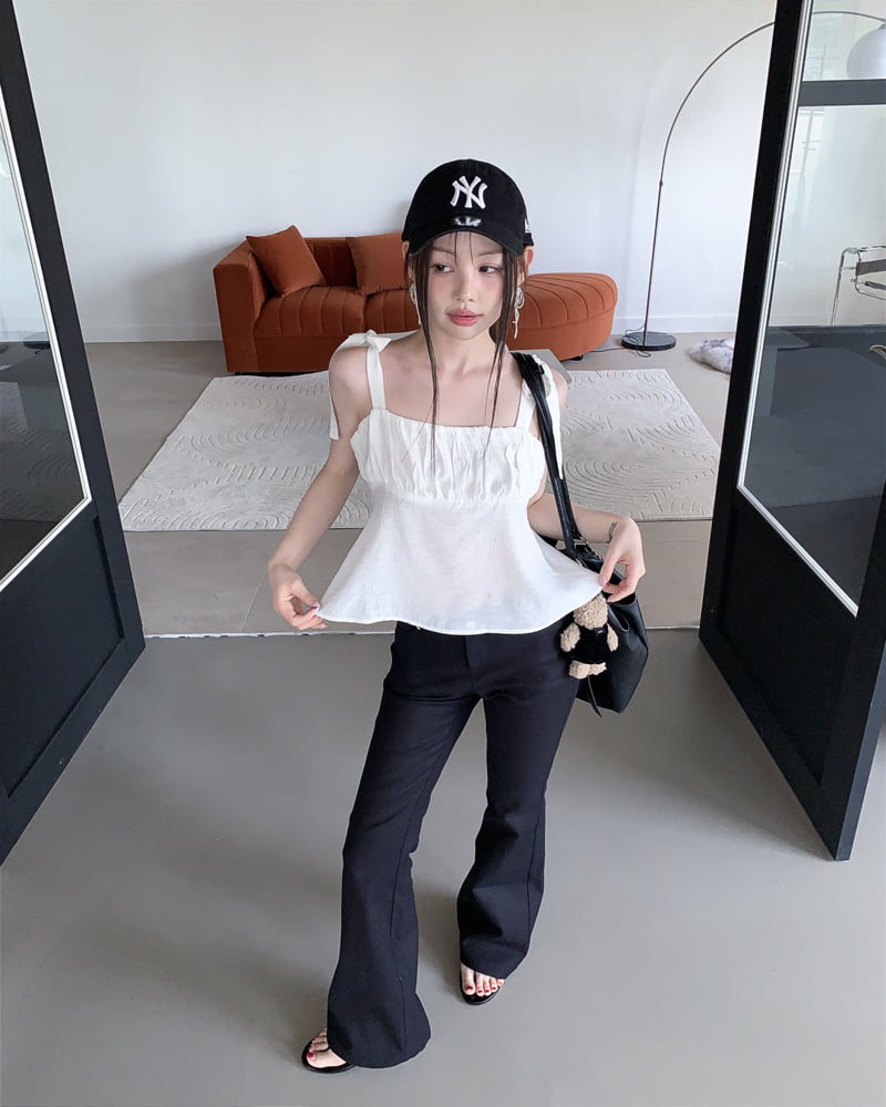 Person - Korean Women Fashion - #momslook - Low Coated Denim Pants - 5