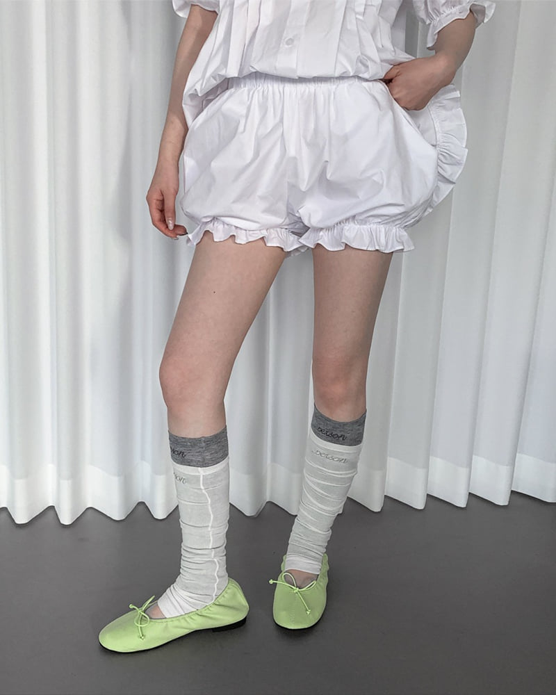 Person - Korean Women Fashion - #momslook - Frill Balloon Pants - 3
