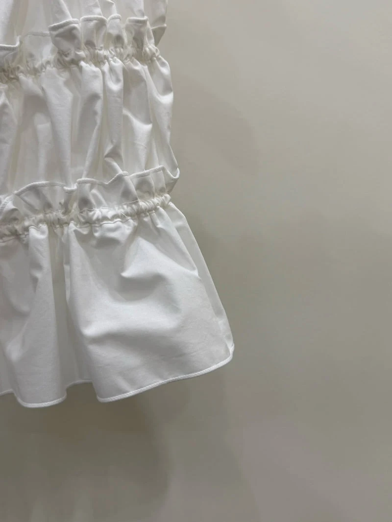 Person - Korean Women Fashion - #momslook - Rani Shirring Top - 11