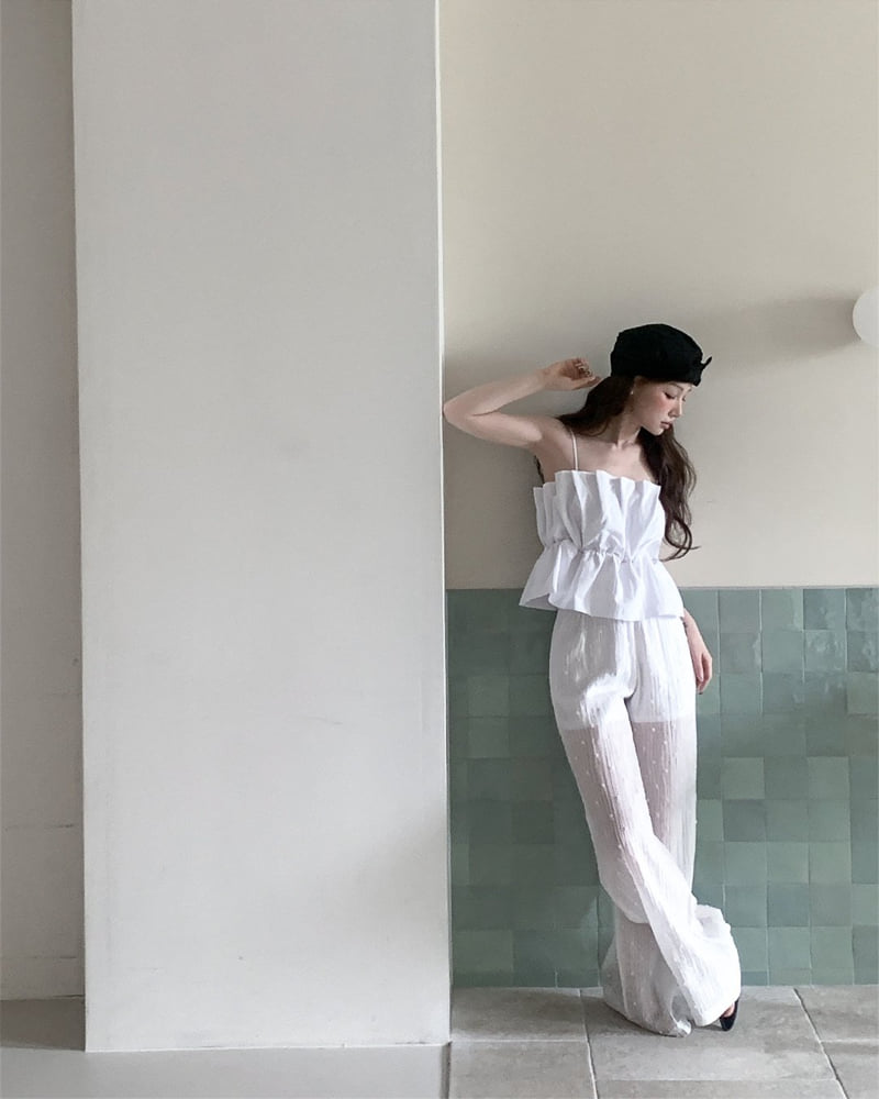Person - Korean Women Fashion - #momslook - Banding Scrunchie Top Blouse - 5