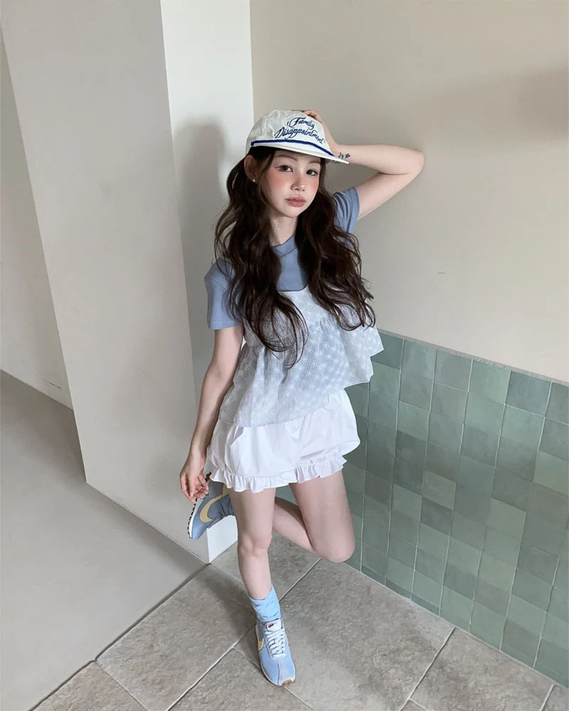 Person - Korean Women Fashion - #thelittlethings - Check Floral Blouse - 4