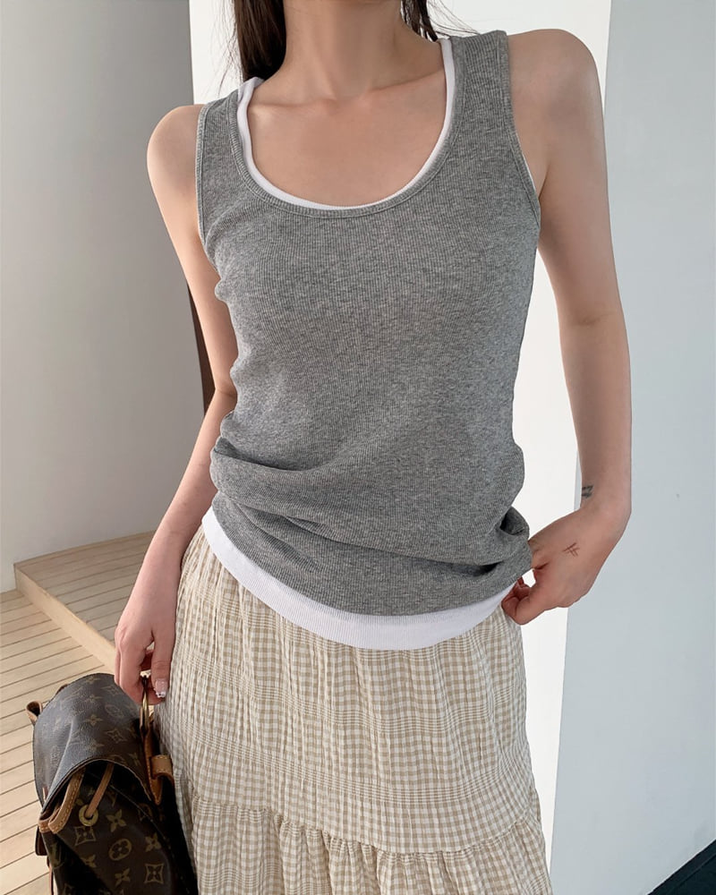 Person - Korean Women Fashion - #momslook - Return Contrast Trim Sleeveless Top - 7