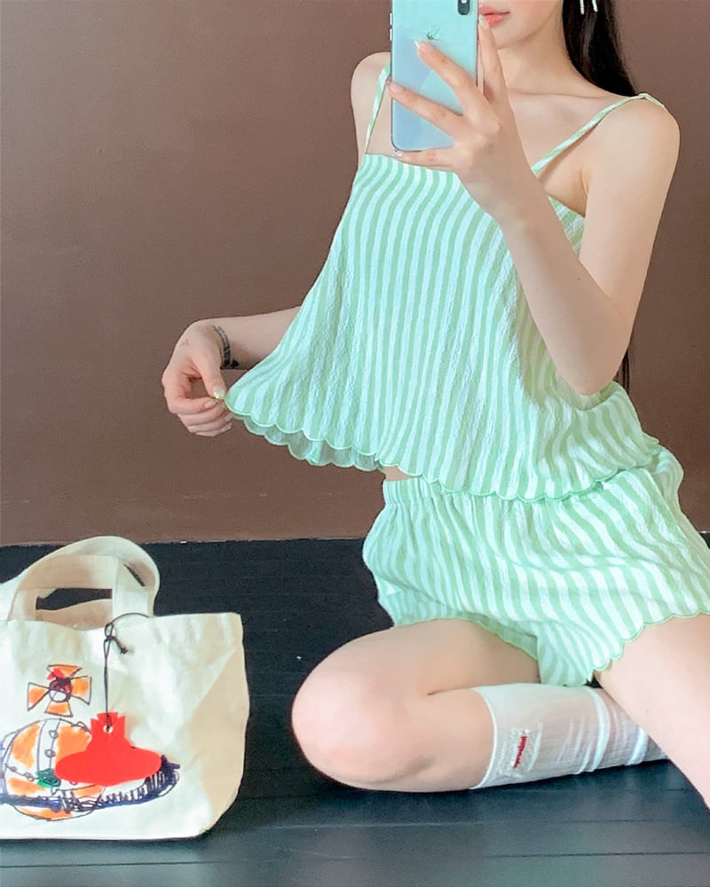 Person - Korean Women Fashion - #momslook - Rona Wave Top Blouse - 4
