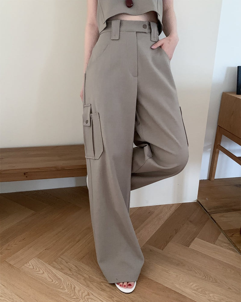 Person - Korean Women Fashion - #romanticstyle - Ray Pocket Pants - 10