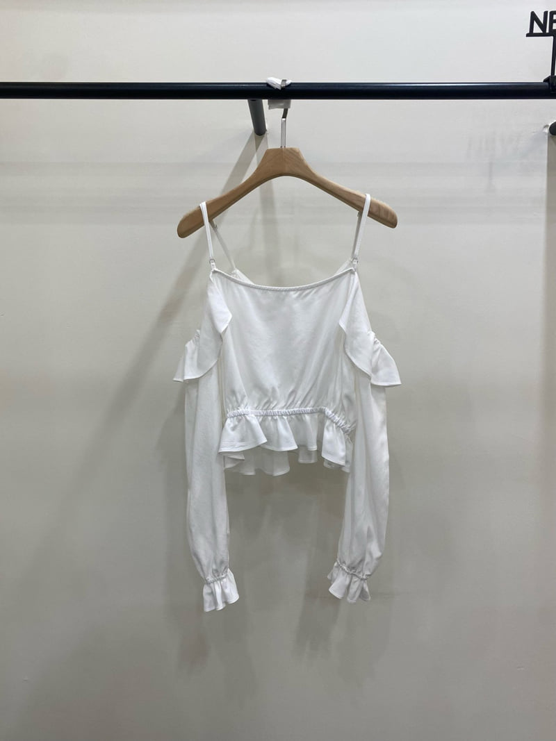 Person - Korean Women Fashion - #romanticstyle - Off-Shoulder Frill Blouse - 9