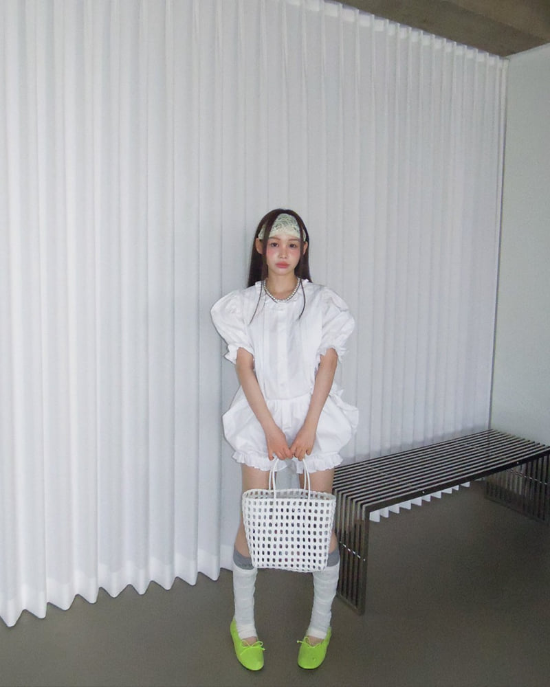 Person - Korean Women Fashion - #romanticstyle - Frill Balloon Pants - 9