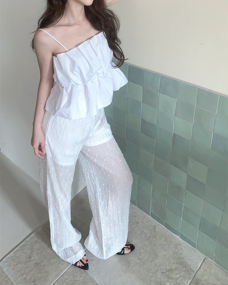 Person - Korean Women Fashion - #thatsdarling - Banding Scrunchie Top Blouse - 3