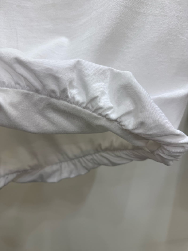 Person - Korean Women Fashion - #vintageinspired - Asymmetric Balloon Sleeveless Top - 2