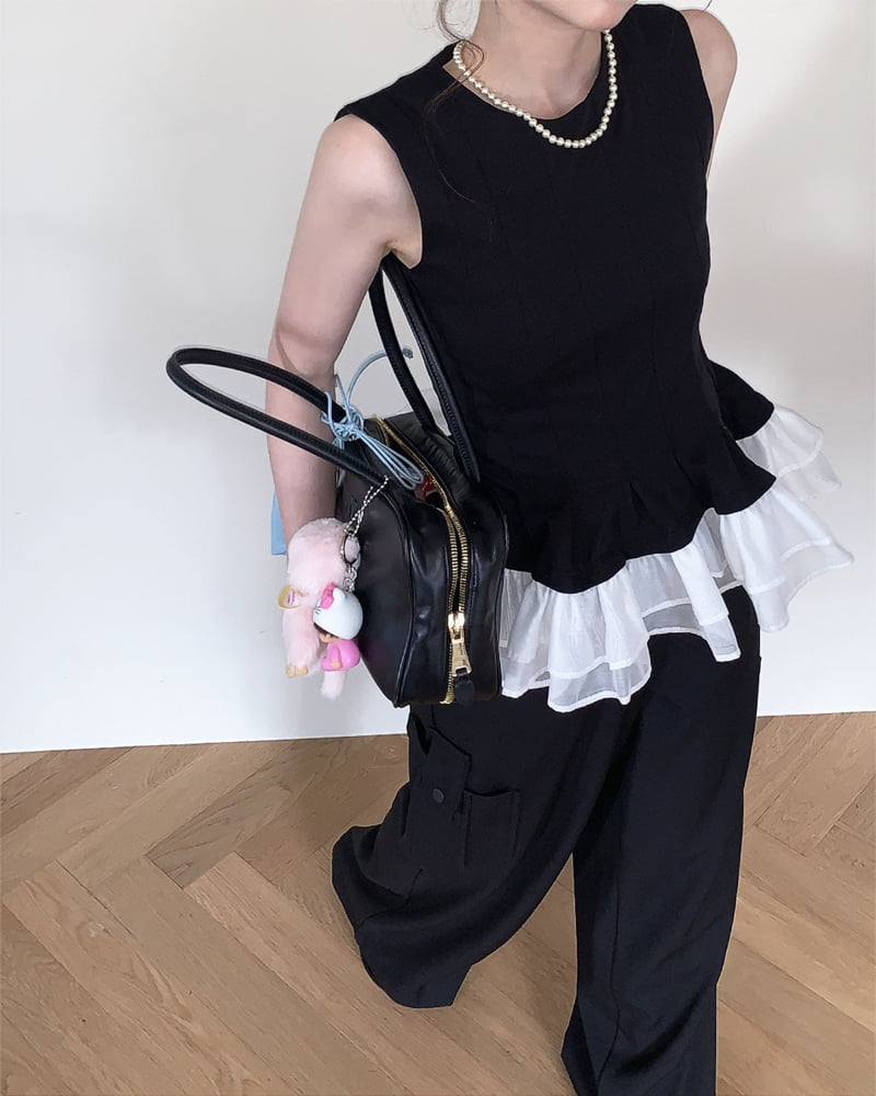 Person - Korean Women Fashion - #womensfashion - Sleeveless Layer Vest - 6