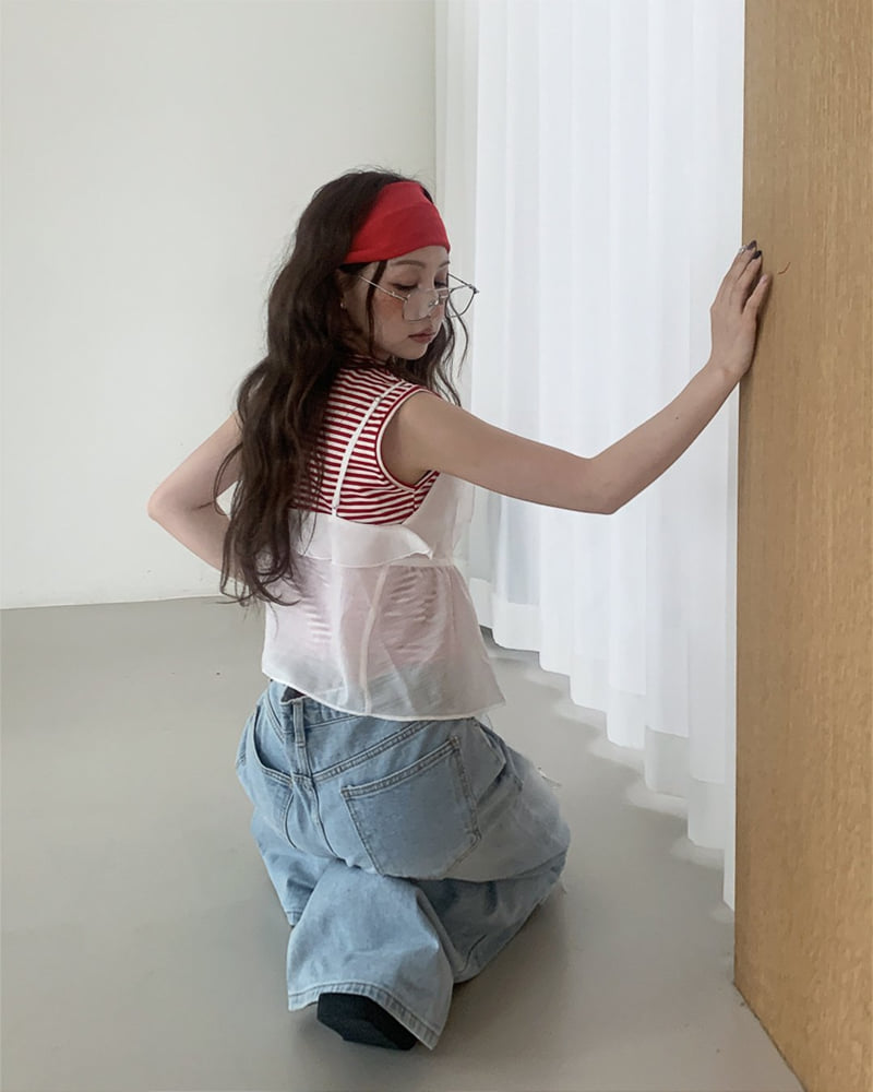 Person - Korean Women Fashion - #womensfashion - Striped Crop Sleeveless Top - 11