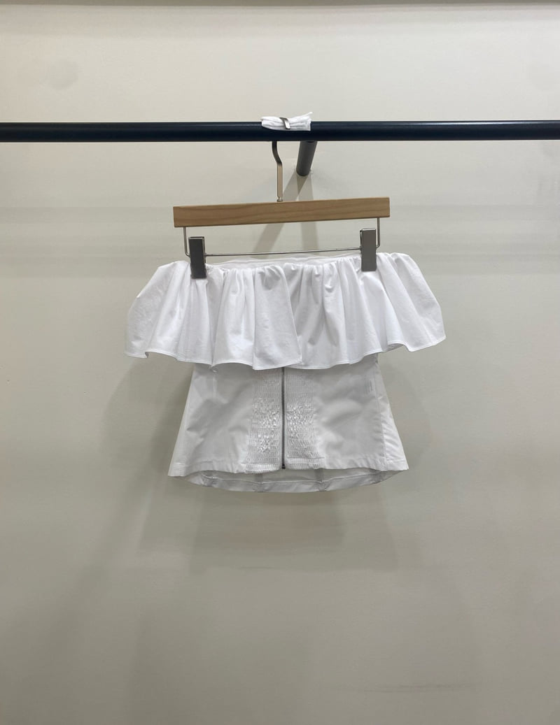 Person - Korean Women Fashion - #momslook - Shirring Wire Top - 4