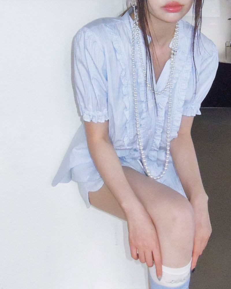 Person - Korean Women Fashion - #womensfashion - V-Neck Frill Blouse - 5