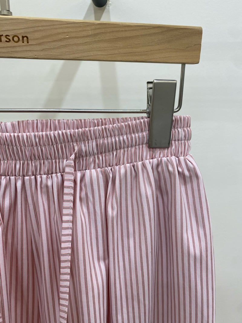 Person - Korean Women Fashion - #womensfashion - Pintuck Balloon Pants - 2