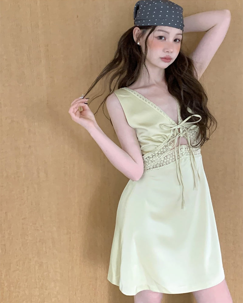 Person - Korean Women Fashion - #momslook - Laura Satin One-piece - 4