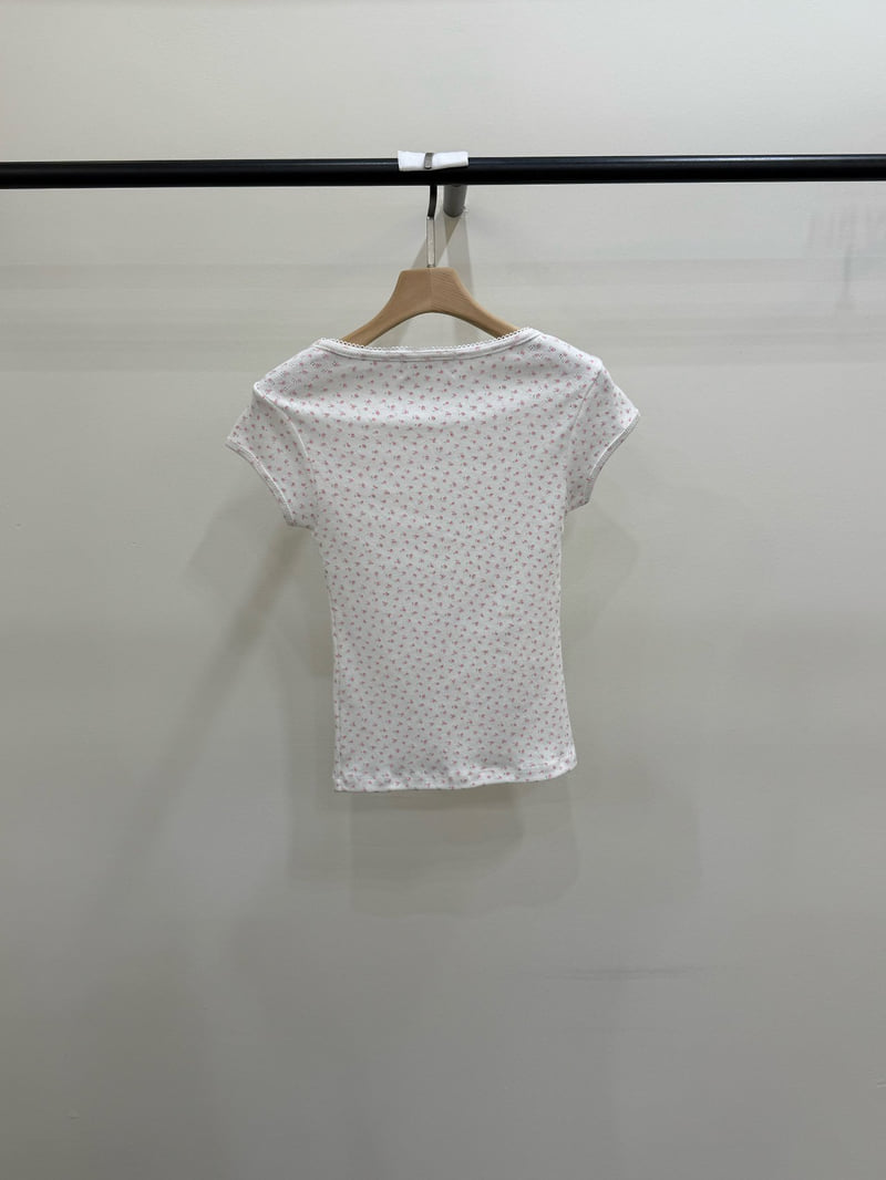 Person - Korean Women Fashion - #womensfashion - Bliss Lace Tee - 12