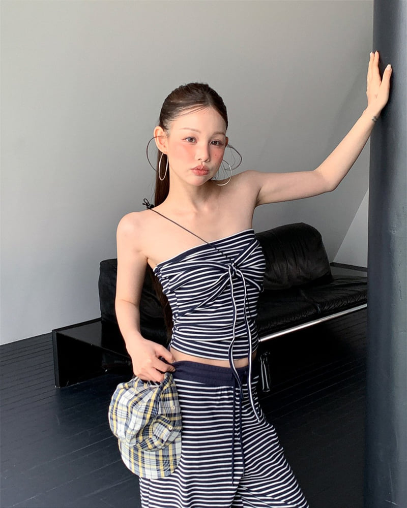 Person - Korean Women Fashion - #momslook - Connie Ribbed Top - 4