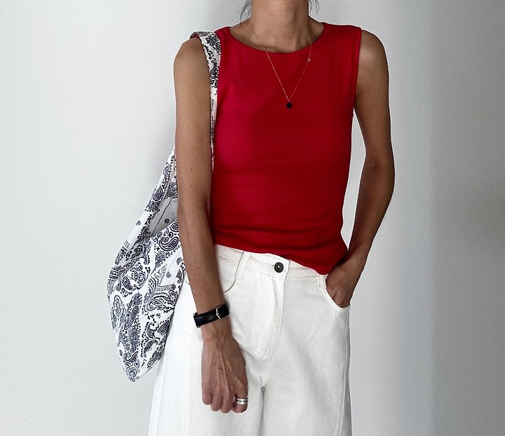 Ripple - Korean Women Fashion - #thelittlethings - Nose Sleeveless Top - 5