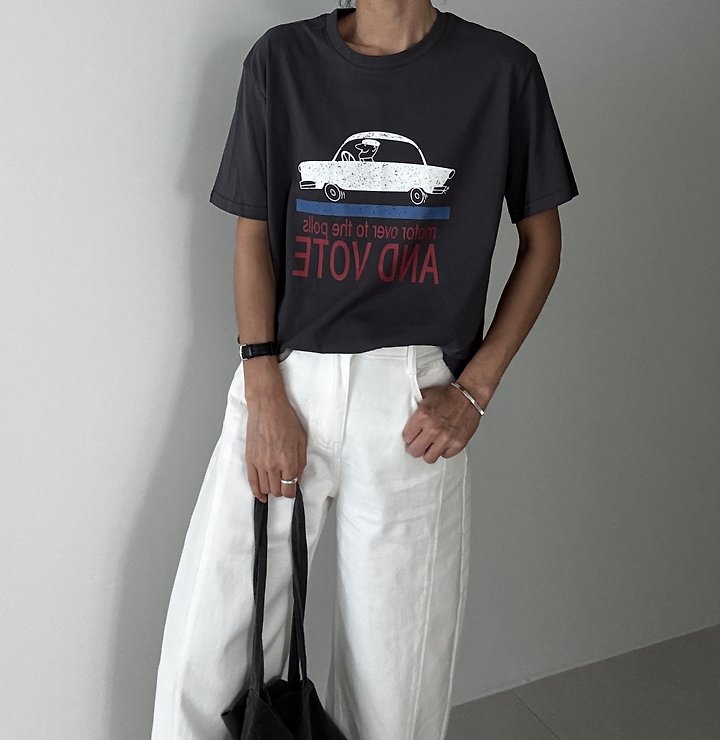 Ripple - Korean Women Fashion - #womensfashion - Ann Boat-Neck Tee