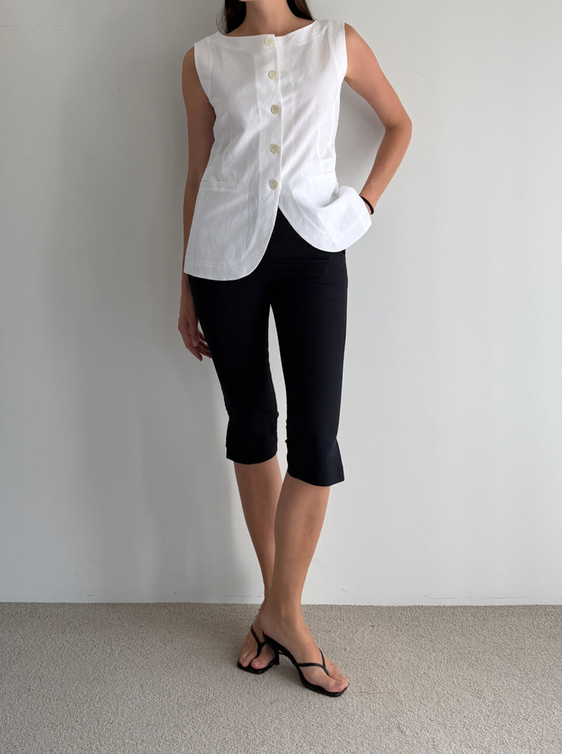 Roomk - Korean Women Fashion - #momslook - Boat Neck Vest - 2