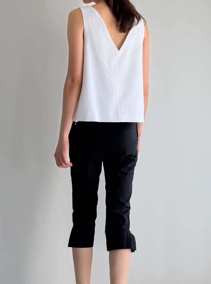 Roomk - Korean Women Fashion - #momslook - Classic Sleeveless - 6