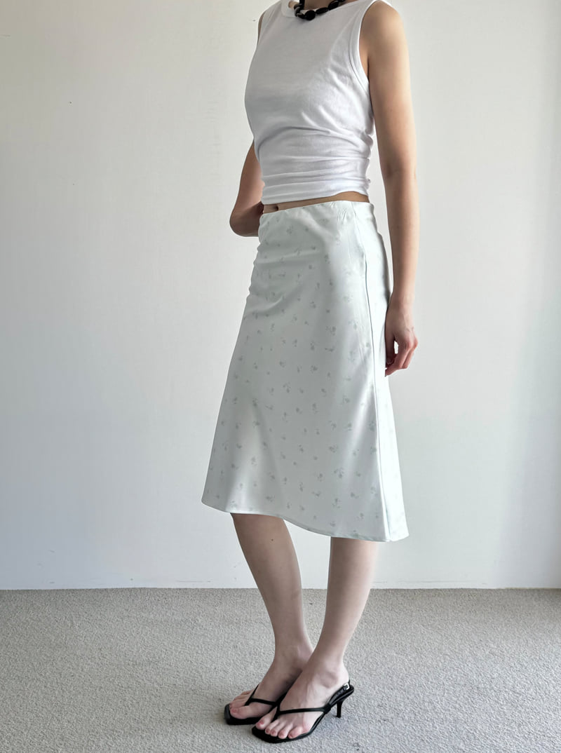 Roomk - Korean Women Fashion - #momslook - Floral Skirt - 3